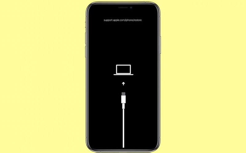 lỗi kẹt màn hình sạc iphone khắc phục như thế nào