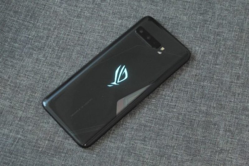 Hệ thống 3 camera của sản phẩm ROG Phone thế hệ 3
