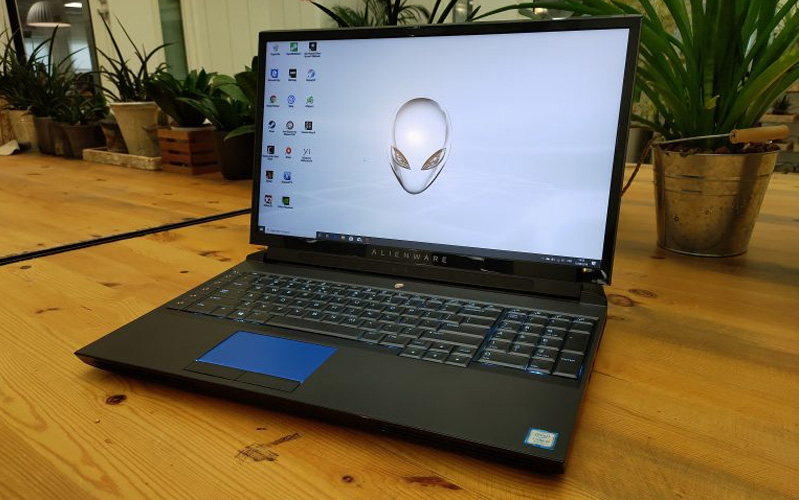 lý do nên mua laptop chơi game