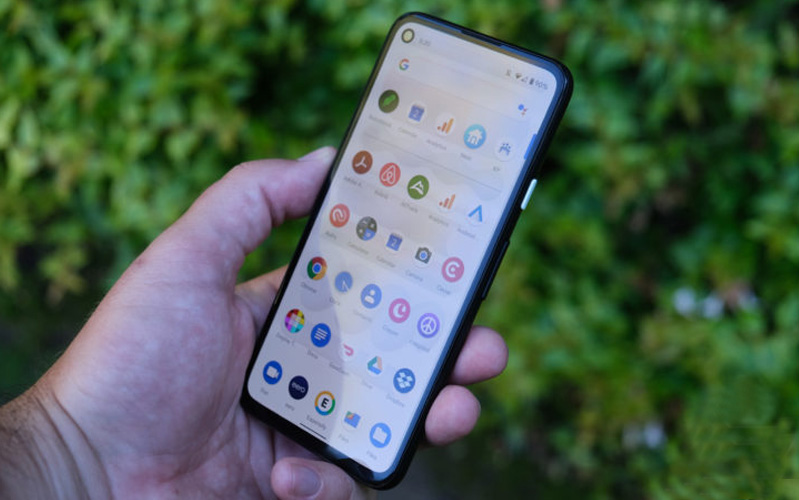 nên mua điện thoại pixel 4a hay pixel 5