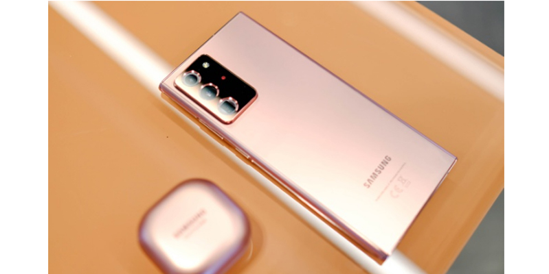so sánh galaxy note 20 ultra và note 10 plus