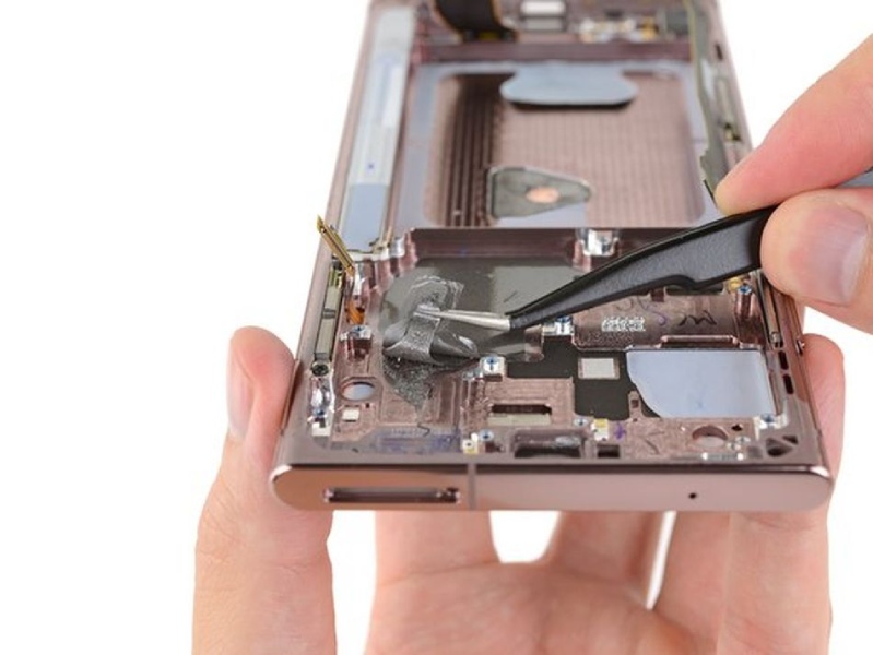 tấm tản nhiệt dưới màn hình galaxy note 20