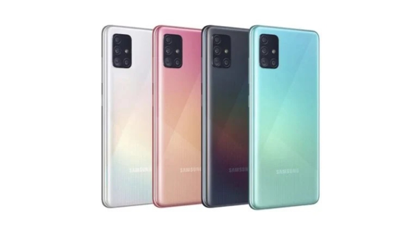 hai sản phẩm từ samsung có cấu hình và thiết kế tương đồng