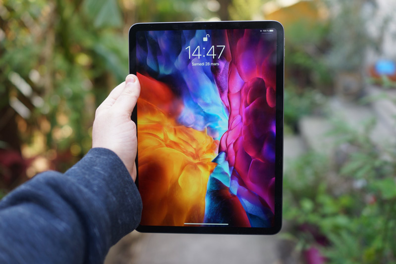 iPad Pro ưu thế hơn với màn hình 120Hz 