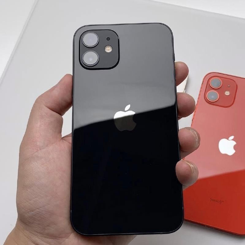 iPhone 12 màu đen 
