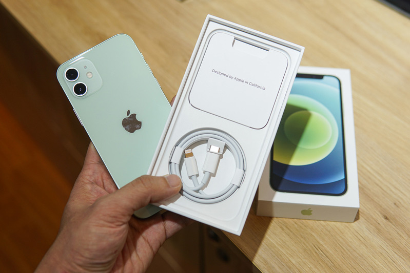 Cần làm gì khi mua iPhone 12 mới 