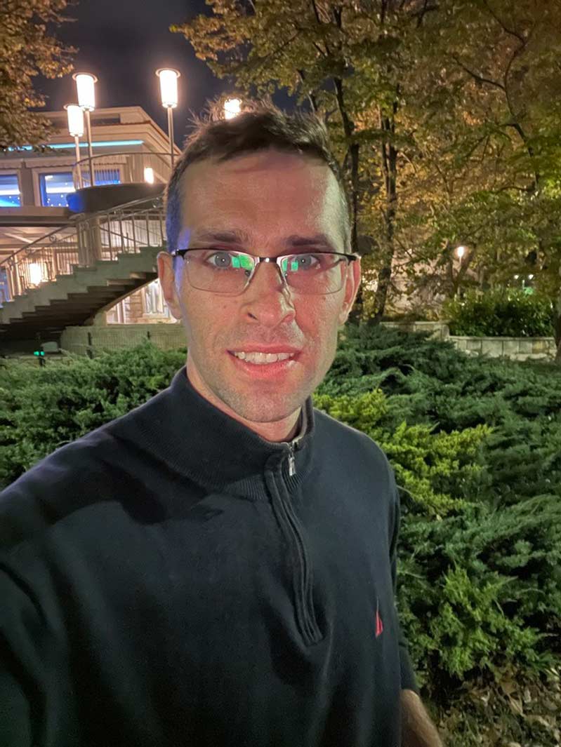 chụp selfie trong đêm trên iphone 12 