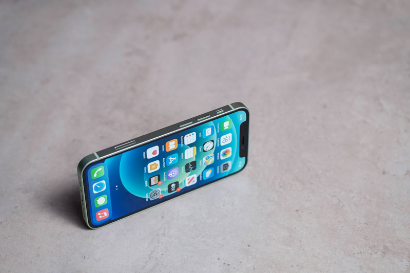 iphone 12 mini 