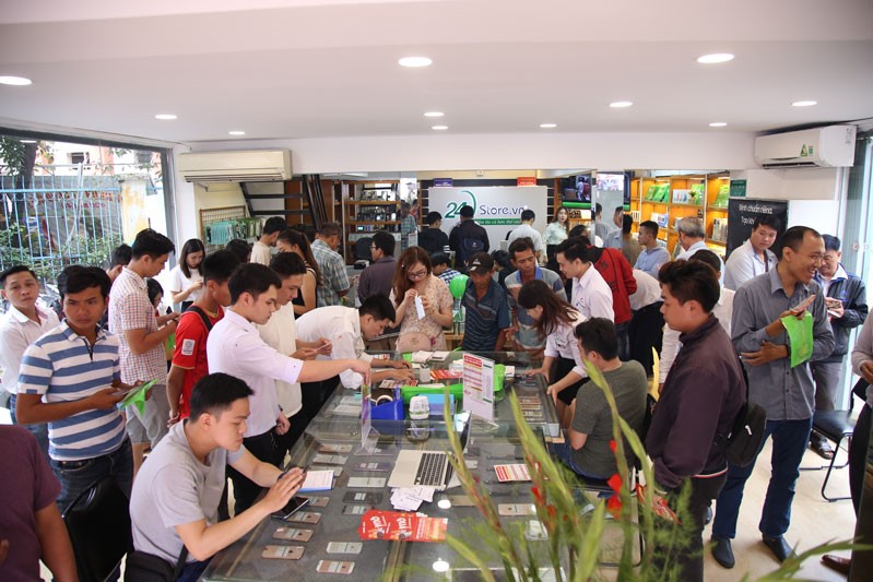 Mua iPhone XS Max chính hãng, giá rẻ tại 24hstore