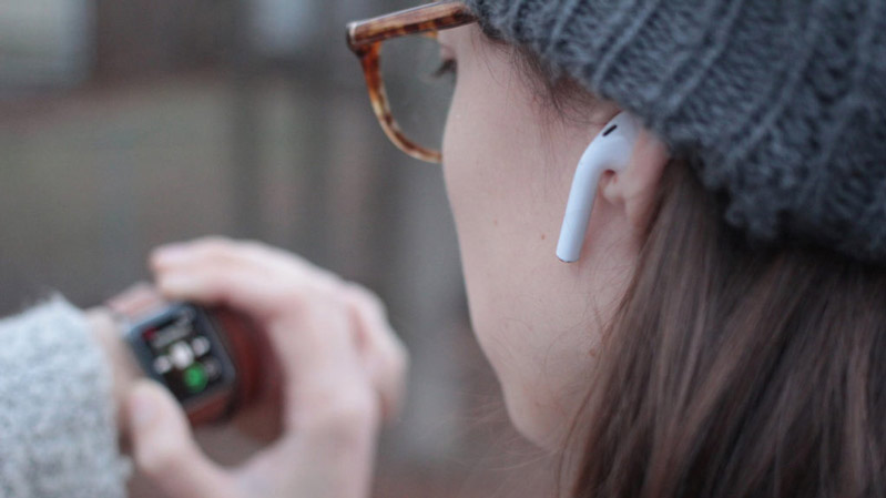 tai nghe airpods 