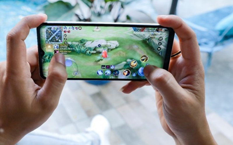chơi game trên Galaxy A12