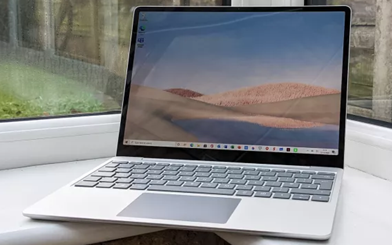 surface laptop go