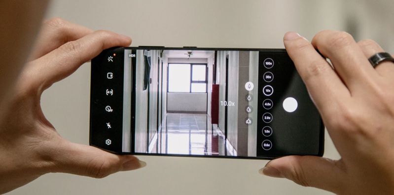 zoom trên điện thoại 
