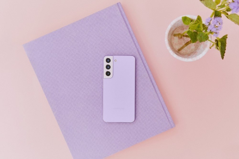 Nên mua chính hãng VN Bạn chỉ nên sưu tập những chiếc điện thoại không lưu hành ở thị trường Việt Nam