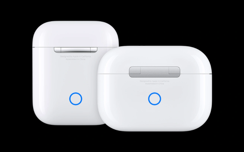 Cách đặt lại AirPods và AirPods Pro và xóa AirPods Apple ID nhấn và giữ nút ở mặt sau cho đến khi đèn LED nhấp nháy rồi chuyển sang màu trắng