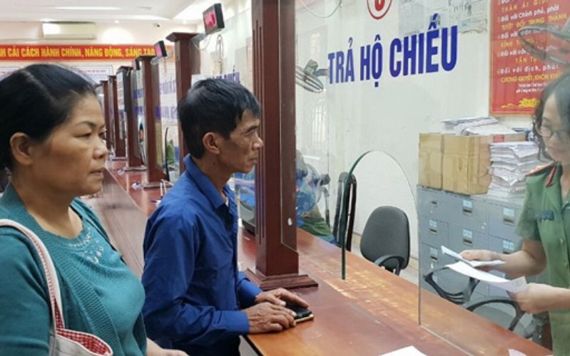 làm hộ chiếu điện tử gắn chip
