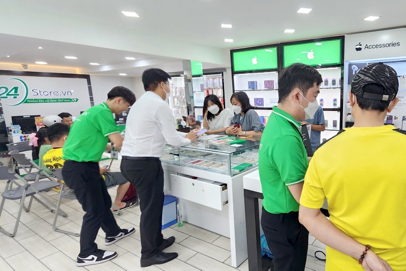 Sắm ngay Xiaomi Redmi Note 12 Pro 4G Chính hãng tại 24hStore