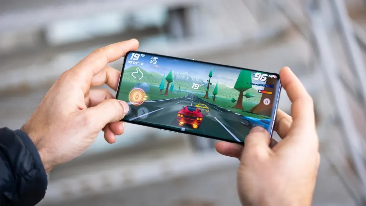 Còn RAM trên smartphone thì sao?