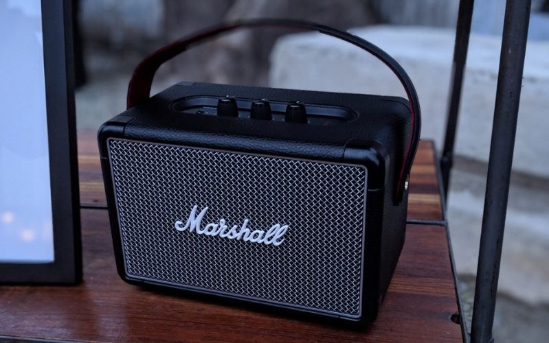 Đánh giá loa Marshall Kilburn II