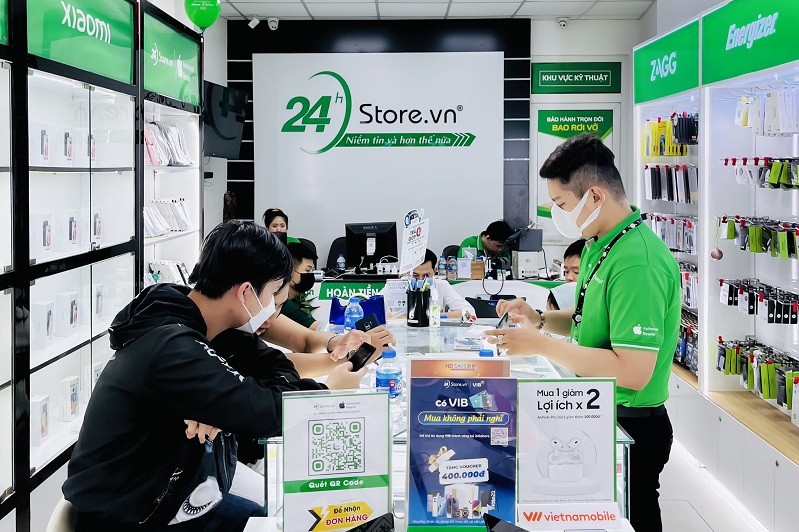 Khách hàng có thể mua các sản phẩm chính hãng Apple tại 24hStore