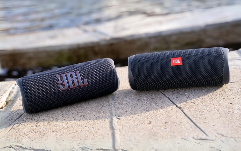 JBL Flip 6 với âm bass trứ danh