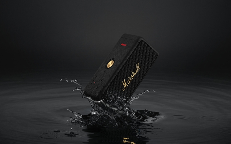 Marshall Emberton sở hữu chỉ số chống nước và bụi ấn tượng