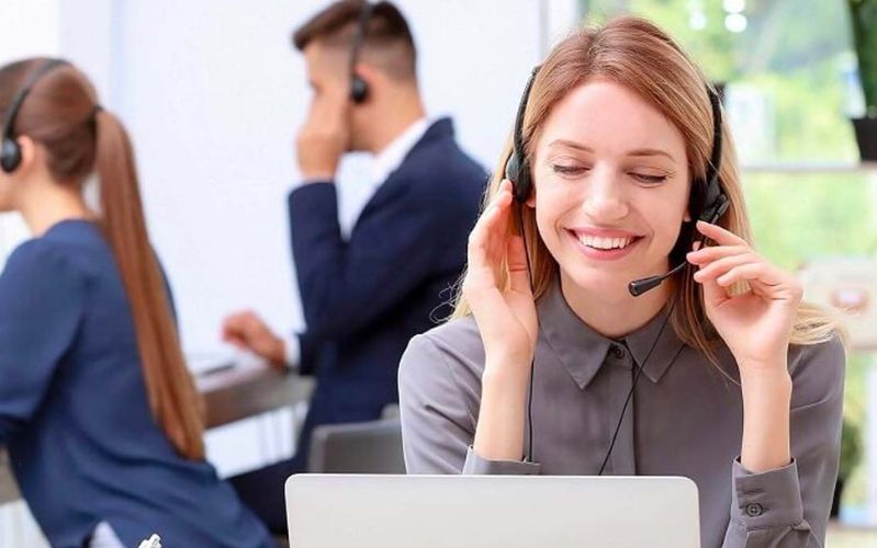 Kiểm tra số điện thoại bằng cách liên lạc với tổng đài