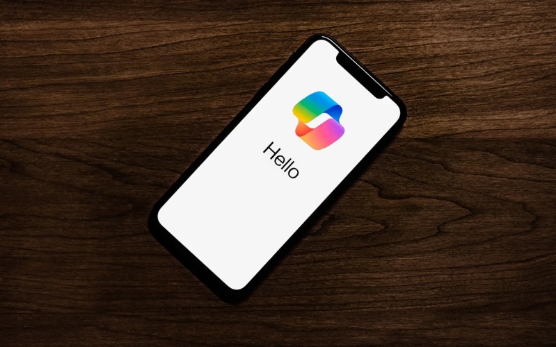 Dùng Copilot cực tiện lợi với iPhone và iPad