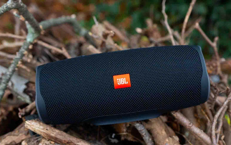 JBL Charge 4 có công suất đầu ra ấn tượng
