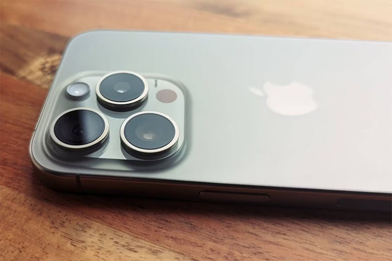Hệ thống camera của samsung s24 plus và iphone 15 pro đều ấn tượng