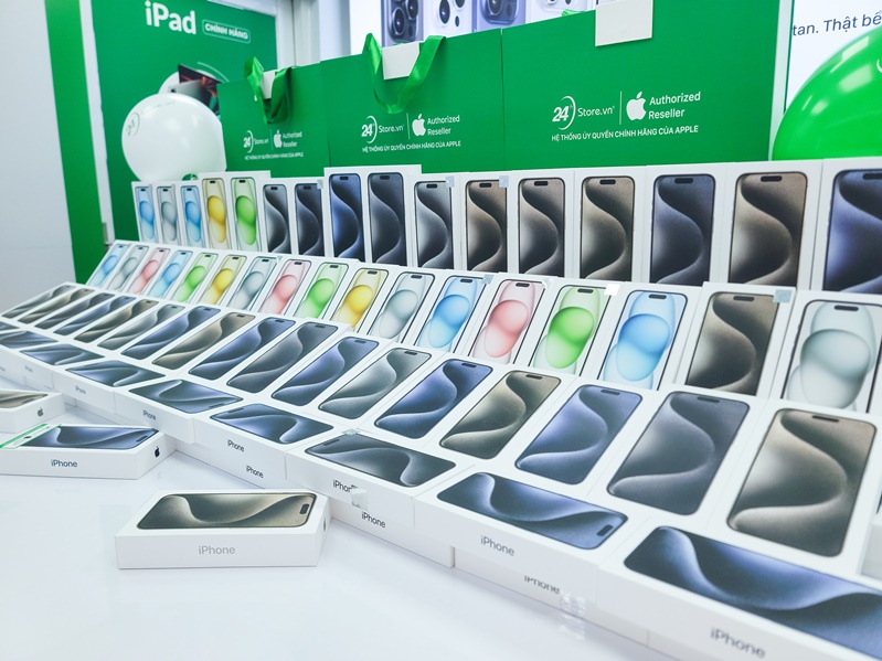 Siêu phẩm iPhone mới có đáng xuống tiền?