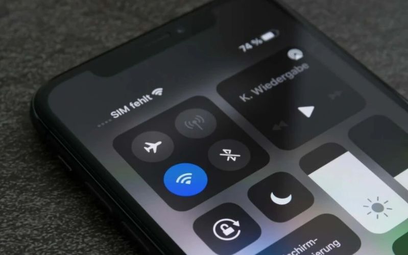 Tại sao nhiều người tin rằng việc tắt Wi-Fi, Bluetooth và GPS có thể tiết kiệm pin?