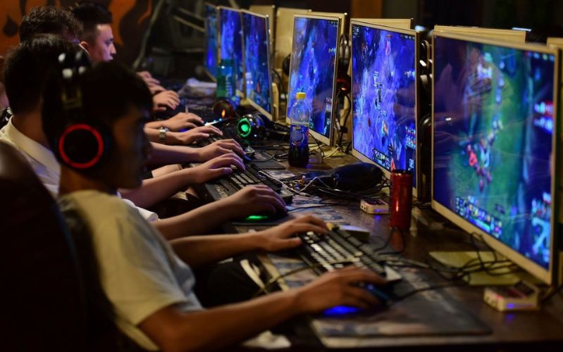 trẻ em dưới 18 không được chơi game quá 60 phút