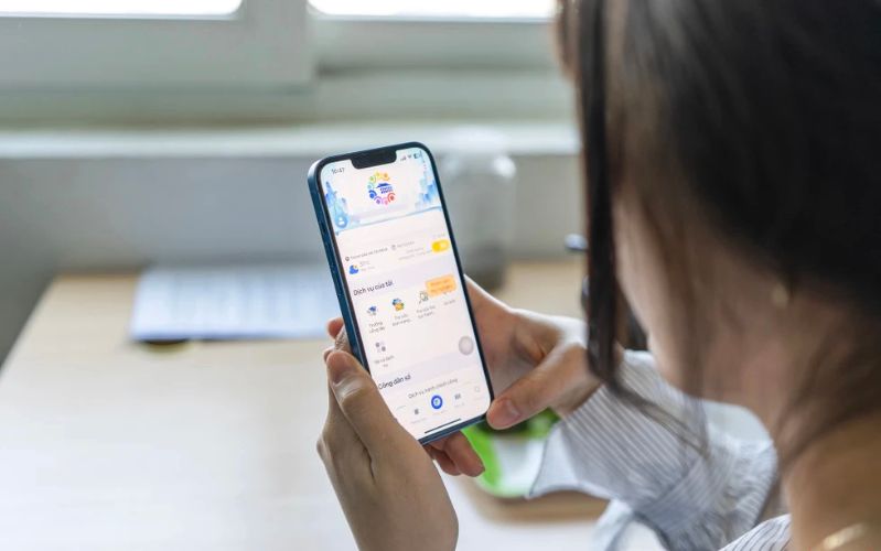Gửi phản hồi và đánh giá dịch vụ hành chính trực tuyến