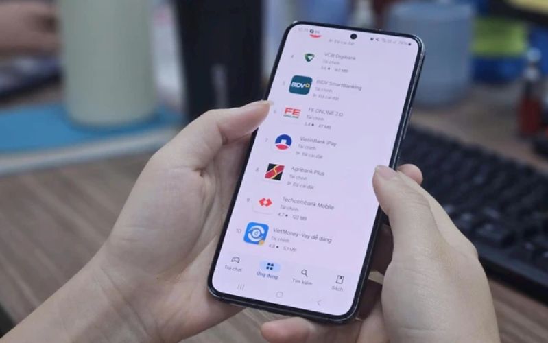 Tác động đến người dùng và các ngân hàng