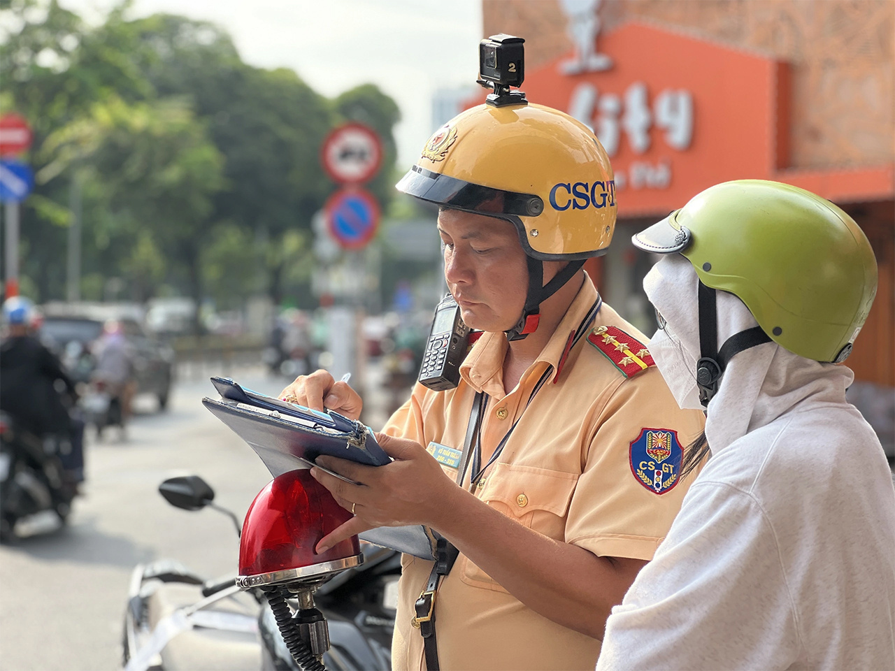 Lưu ý khi sử dụng ứng dụng VNeTraffic để gửi phản ánh