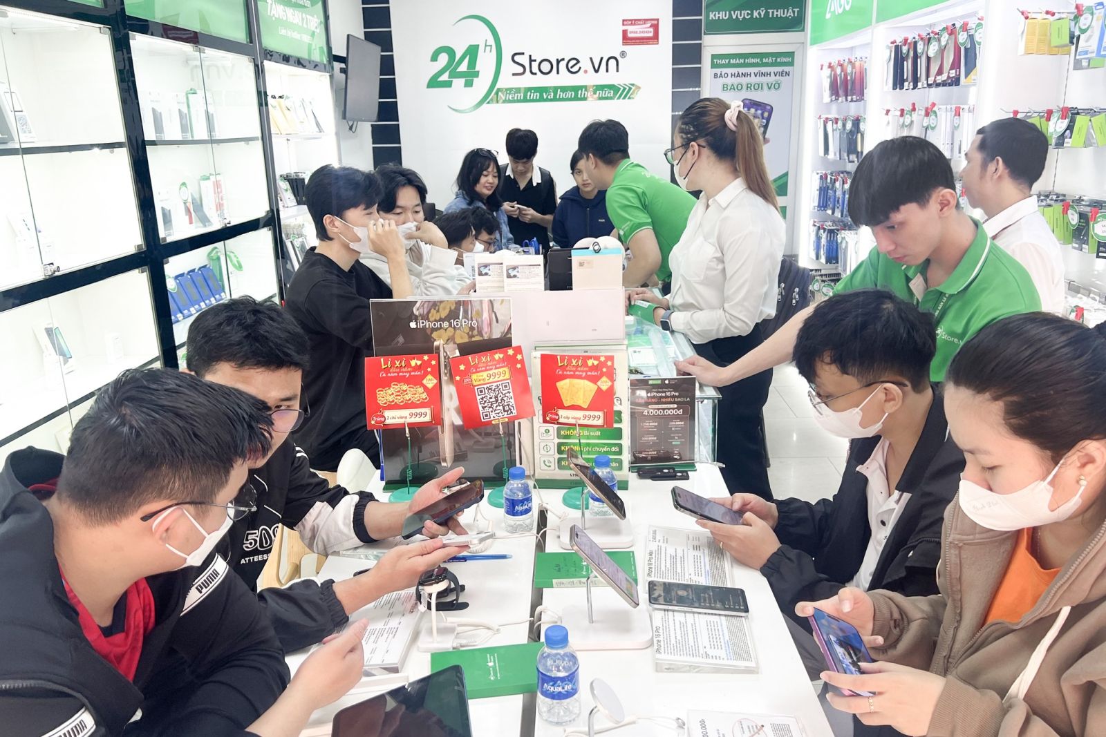 Tại sao nên mua Samsung Galaxy S25 Plus 512GB tại 24hStore?