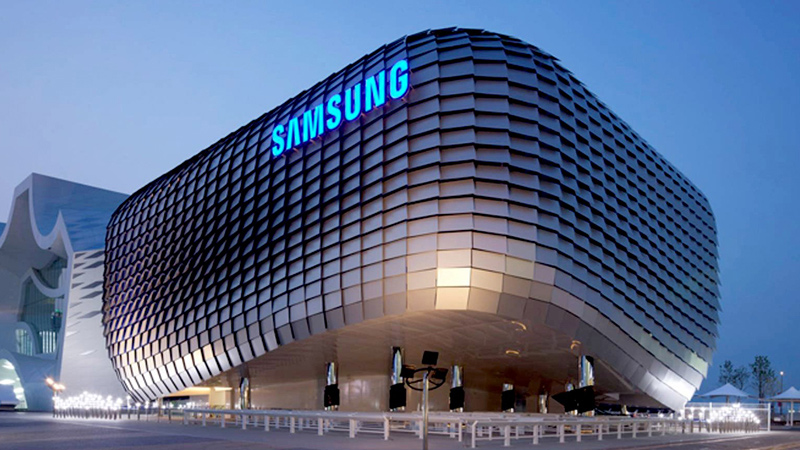 samsung-ra-mat-san-pham-moi