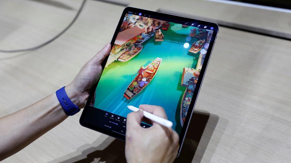iPad Pro 11 inch Wifi Cellular 2018 Cũ chính hãng 1