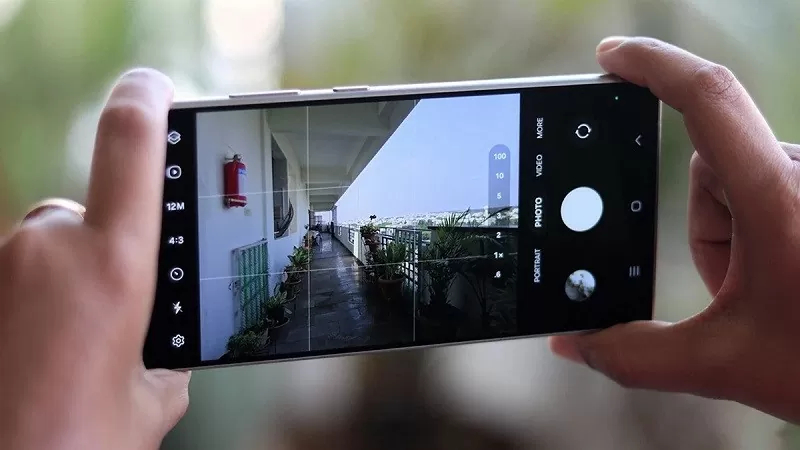 Samsung Galaxy S25 Ultra vs. Asus ROG Phone 7 Ultimate: Cuộc chiến giữa hiệu năng và trải nghiệm chơi game 5