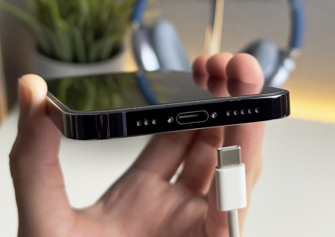 cong-usb-c-tren-iphone-16-tat-tan-tat-nhung-tien-ich-can-biet-7