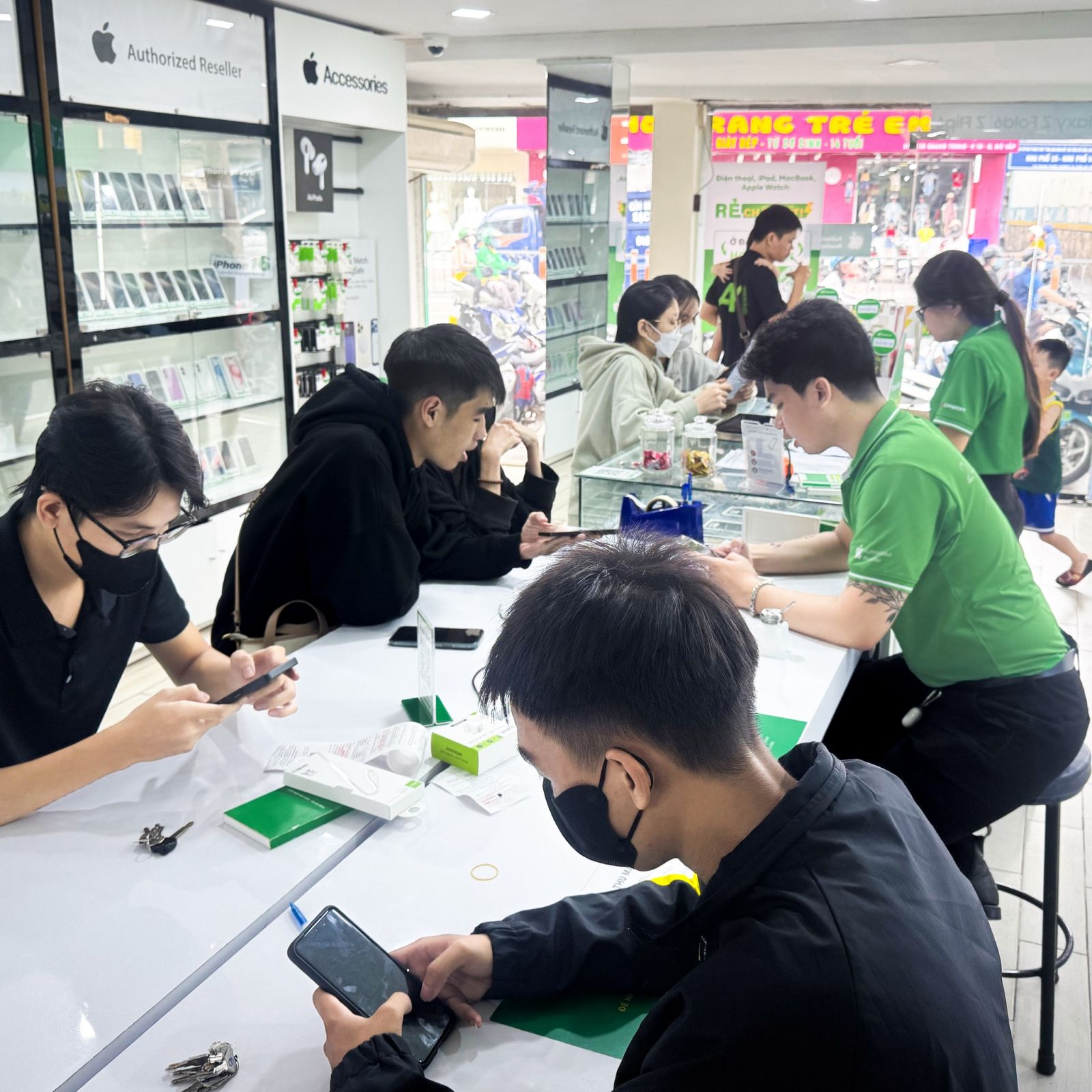 Galaxy Z Flip7 có gì mới? Đây là 4 điều có thể bạn chưa từng nghe tới!