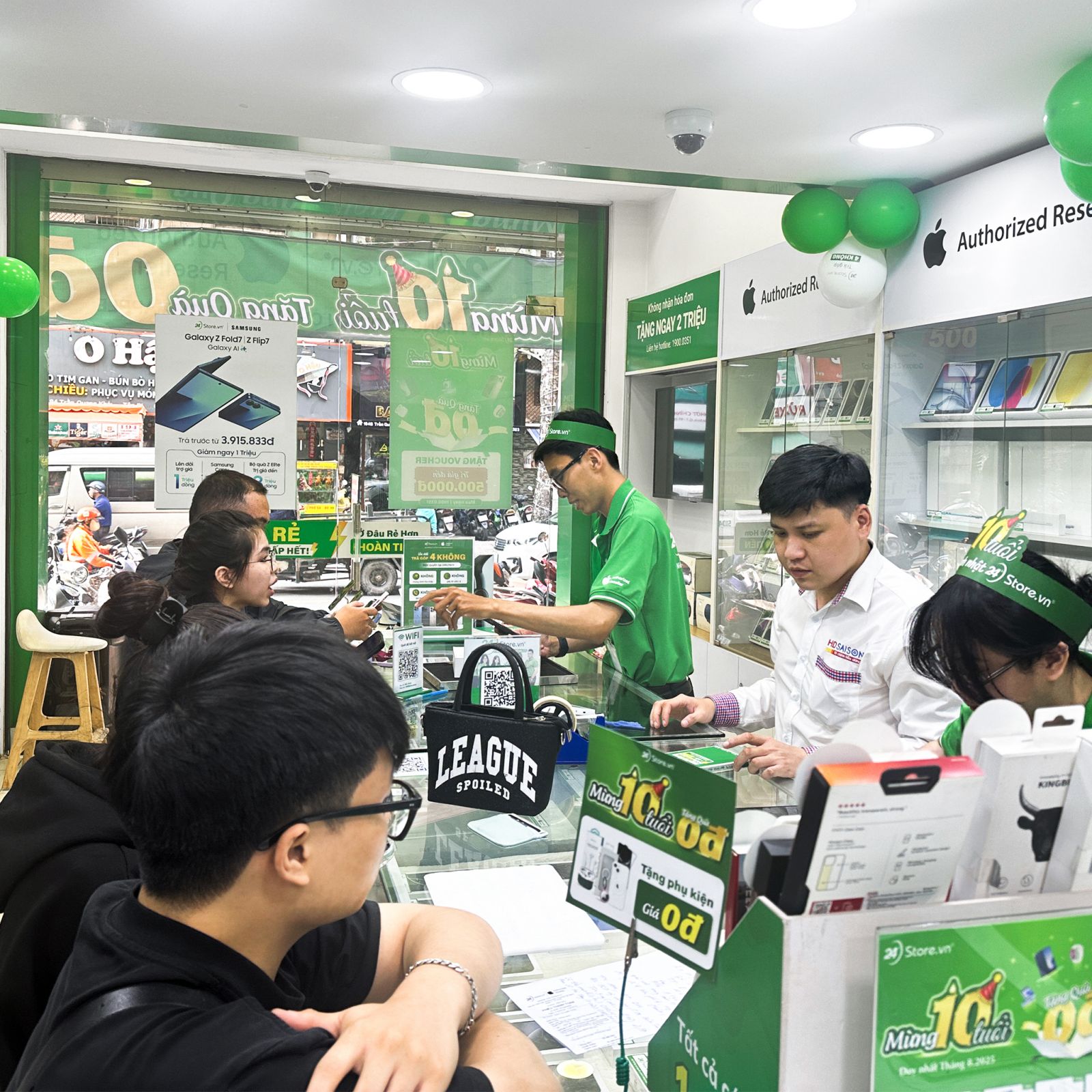 5. Vì sao nên mua Samsung Galaxy Z Fold7 5G 12GB/512GB Chính Hãng tại 24hStore?