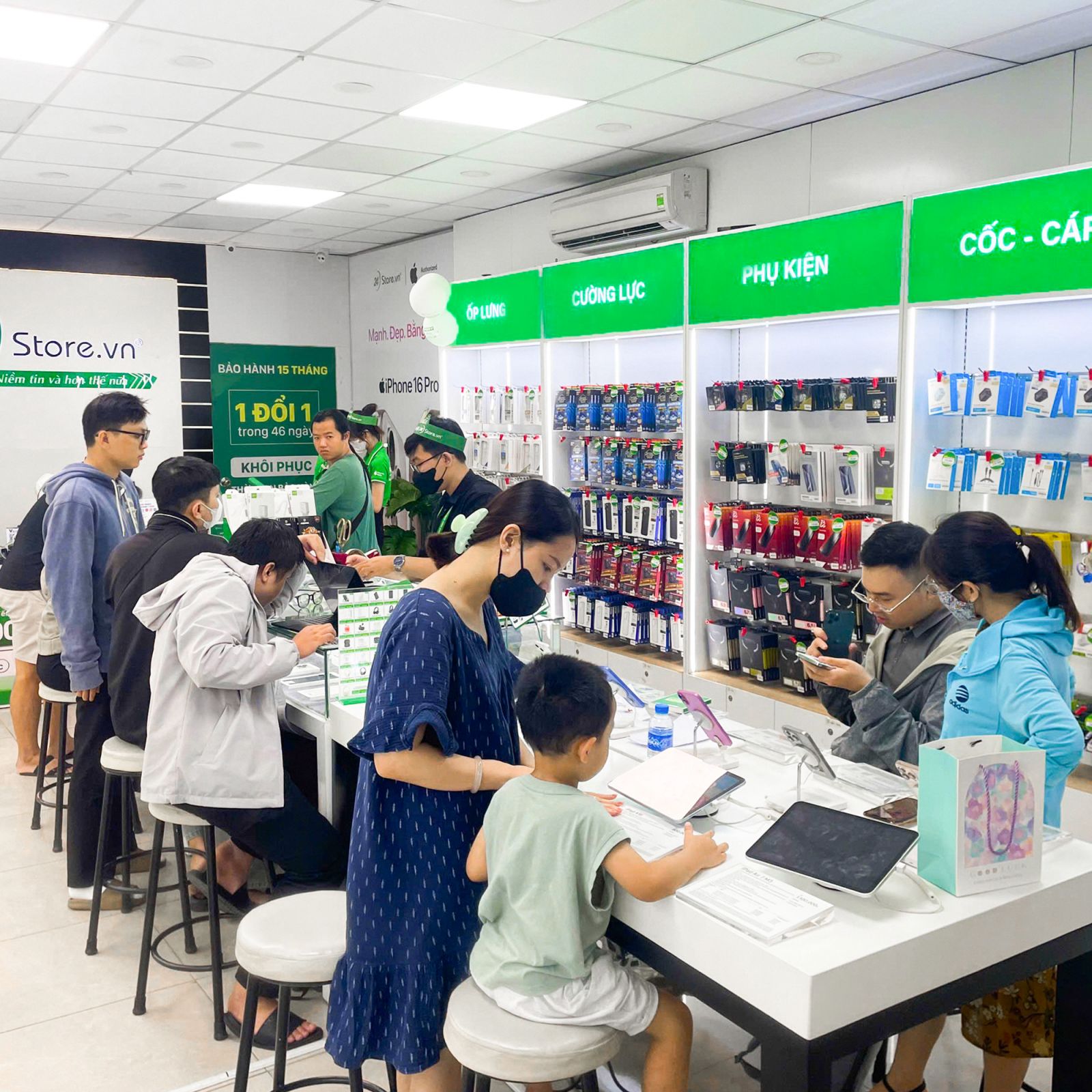 3.8 Tính năng Dịch Trực Tiếp
