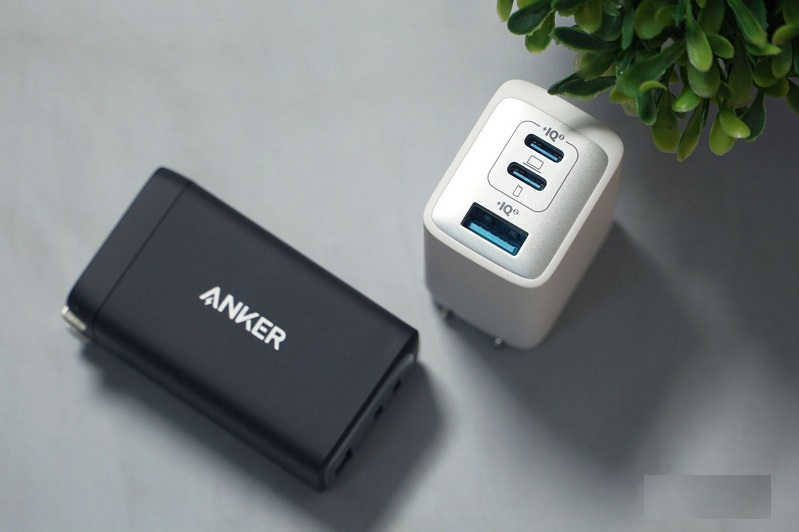 Cốc sạc Anker PowerPort III 3 cổng 65W A2667 3 Cốc sạc Anker PowerPort III 3 cổng 65W A2667 3