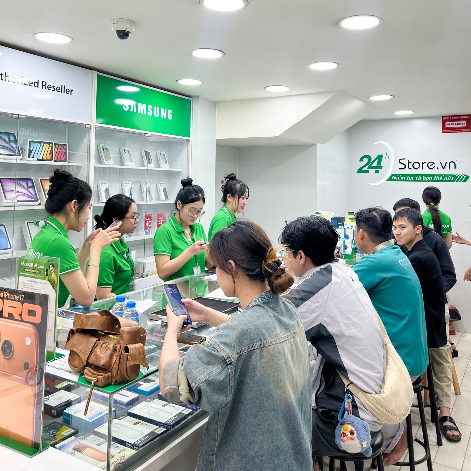 5. Vì sao nên sở hữu Xiaomi Redmi 15 6GB/128GB Chính hãng tại 24hStore?