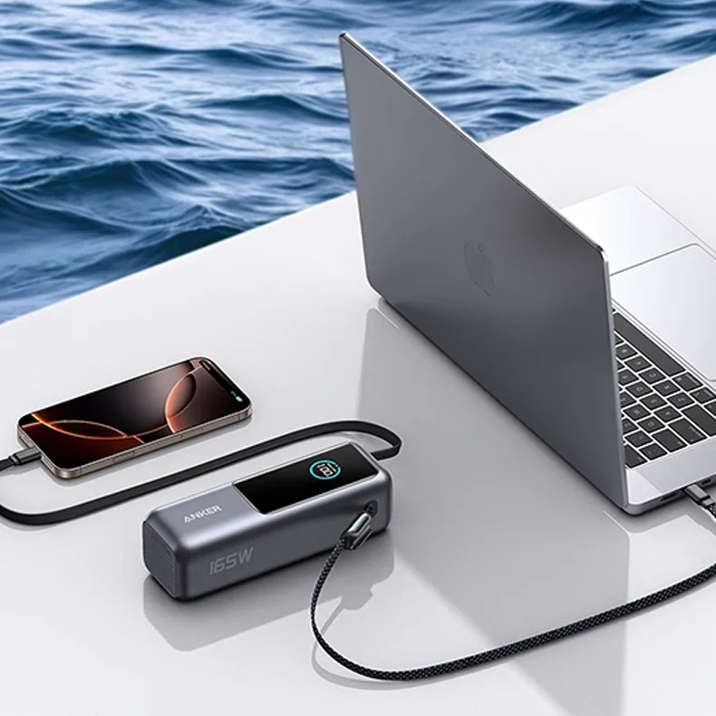 Pin dự phòng Anker Zolo 25000mAh 165W 1C1A tích hợp cáp USB-C A1695