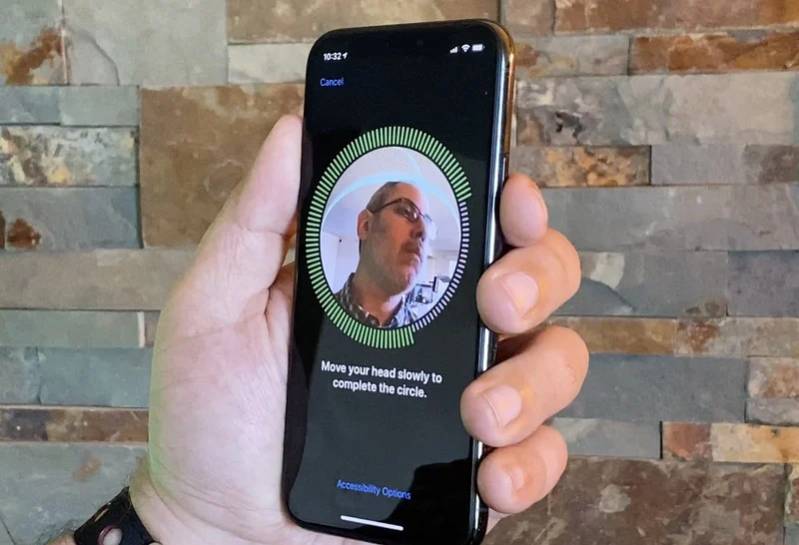 apple-3 faceid cua apple