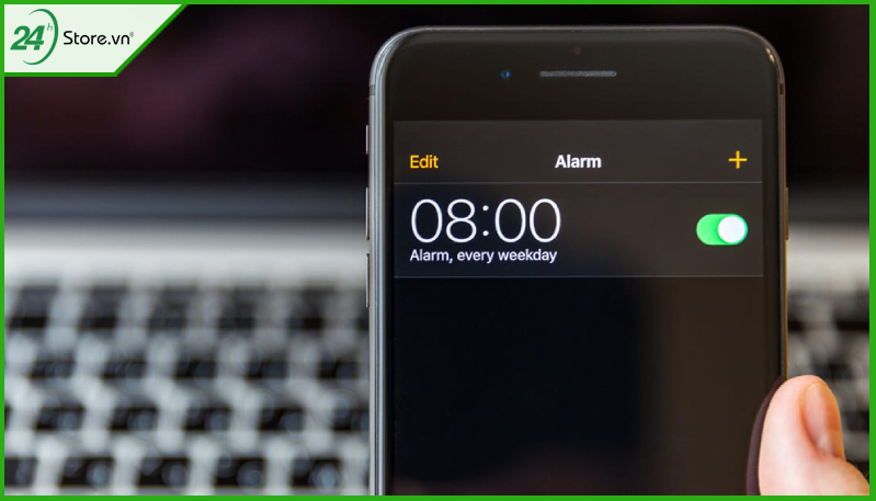 hẹn giờ báo thức iphone