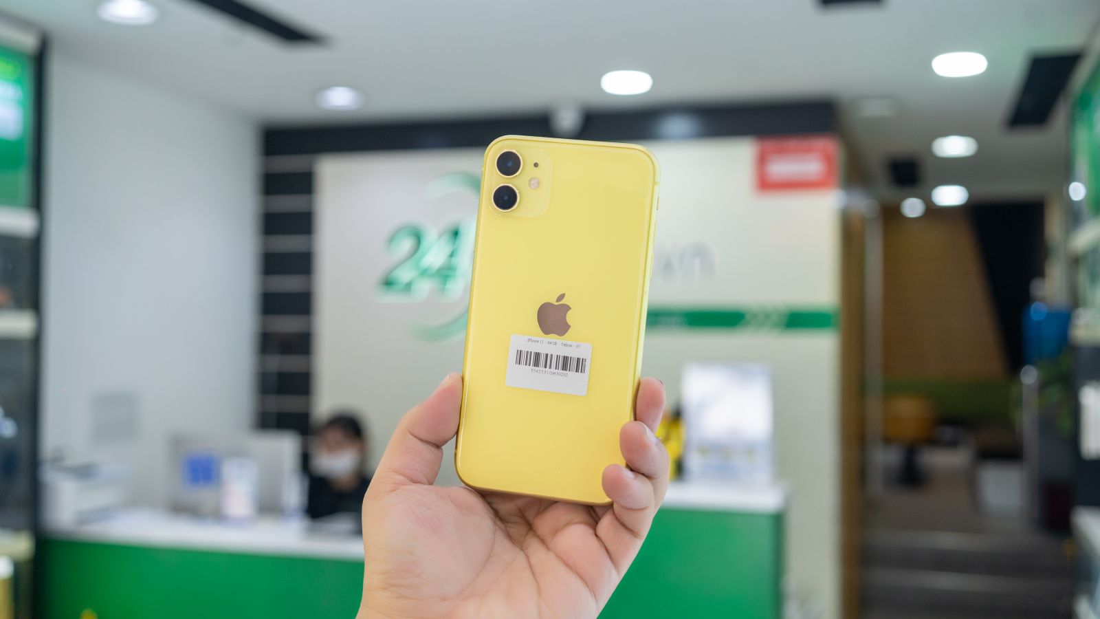 So sánh iPhone 11 và iPhone 12 Mini